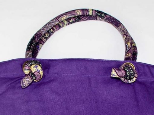 Sac en coton batik violet cousu à la main par les artisanes des villages de la Thaïlande - artisanat équitable - code 102108V-f3