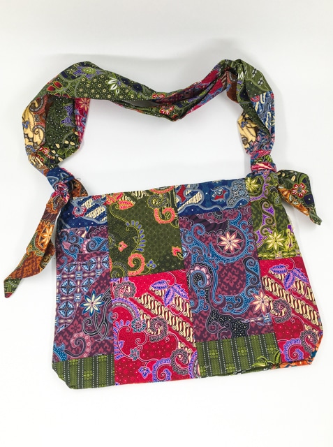 frangipanier-commerce-equitable-sac-patchwork-coton-batik-1021061-f2